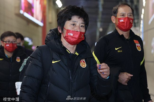 卢战军认真道：我必须要等你先攻过去，并且等敌方开始跟你交火之后，才能够通过目测确定敌人火力点的位置，只有确定了敌人火力点的位置。